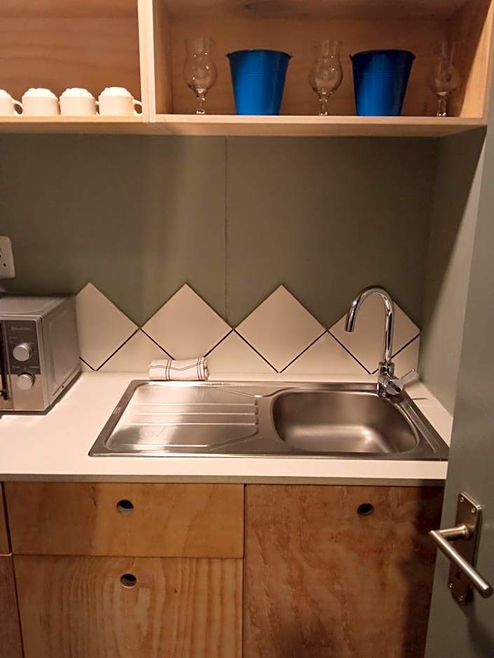 Maboneng City Building Free WiFi and Swimming pool