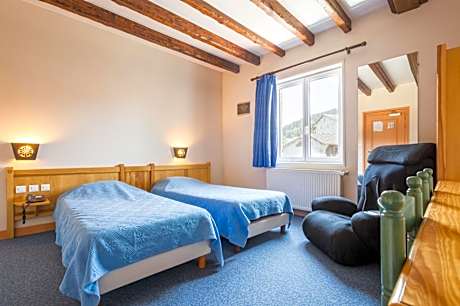 Large Double or Twin Room