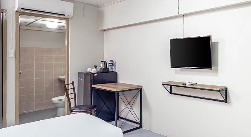 Livotel Express Hotel Ramkhamhaeng 50 Bangkok - No Parking