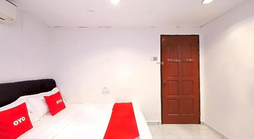 Hotel O Azimaju Guesthouse