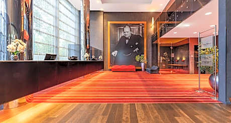 PLAZA Premium Grand Winston