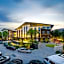 Simen Hotel
