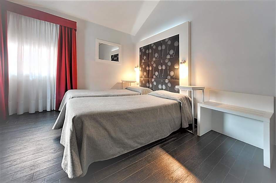 Hotel Aaron