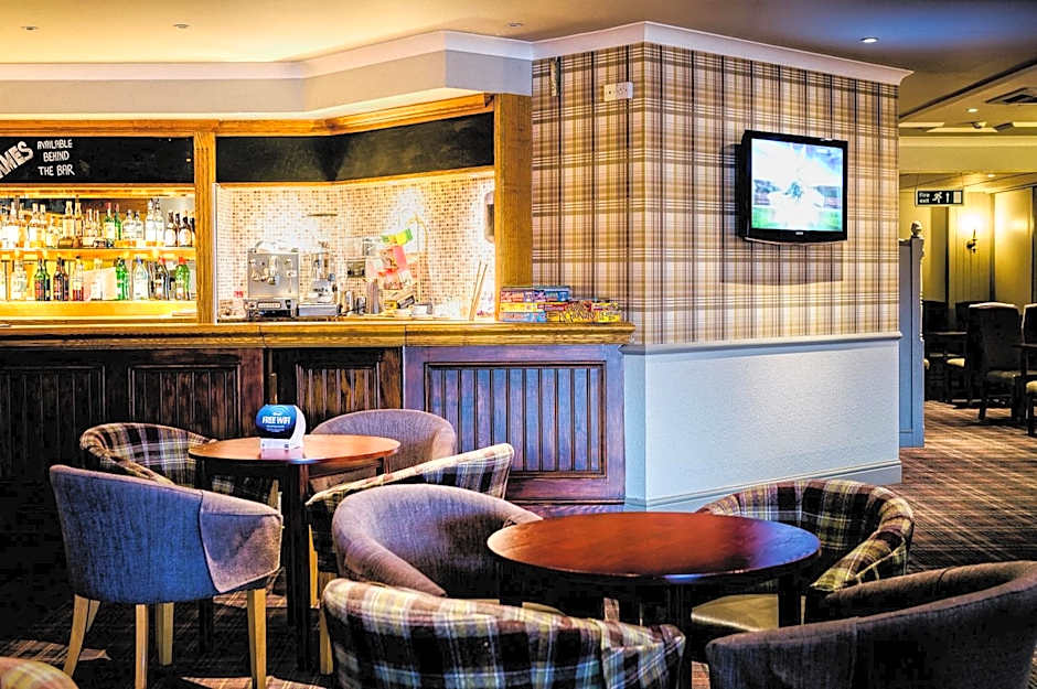 Macdonald Forest Hills Hotel & Spa