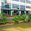 Quip Bed & Breakfast Phuket Hotel