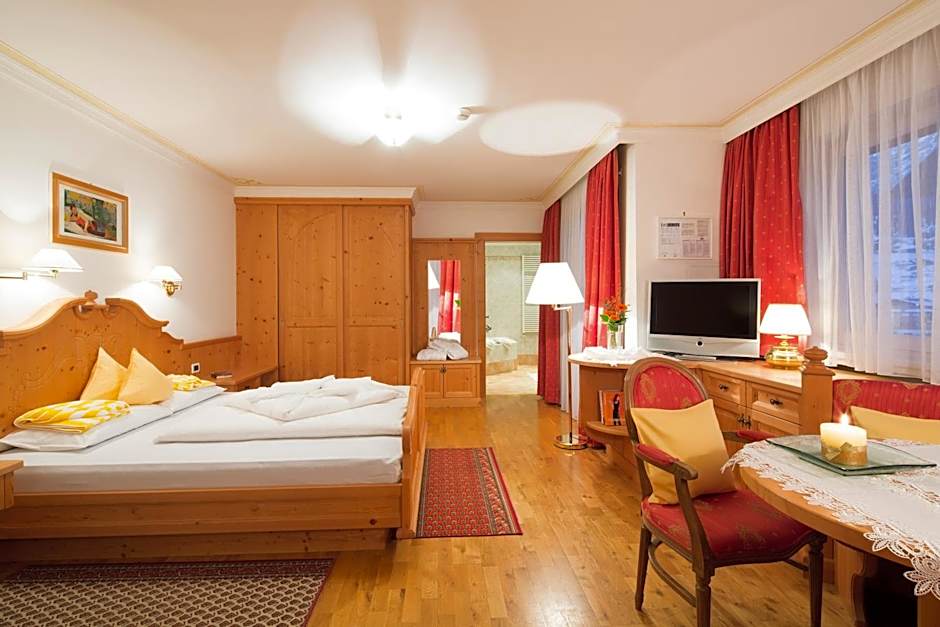Dolomites Wellness Hotel Savoy