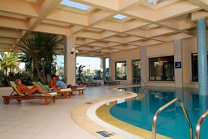 Cheerfulway Balaia Plaza