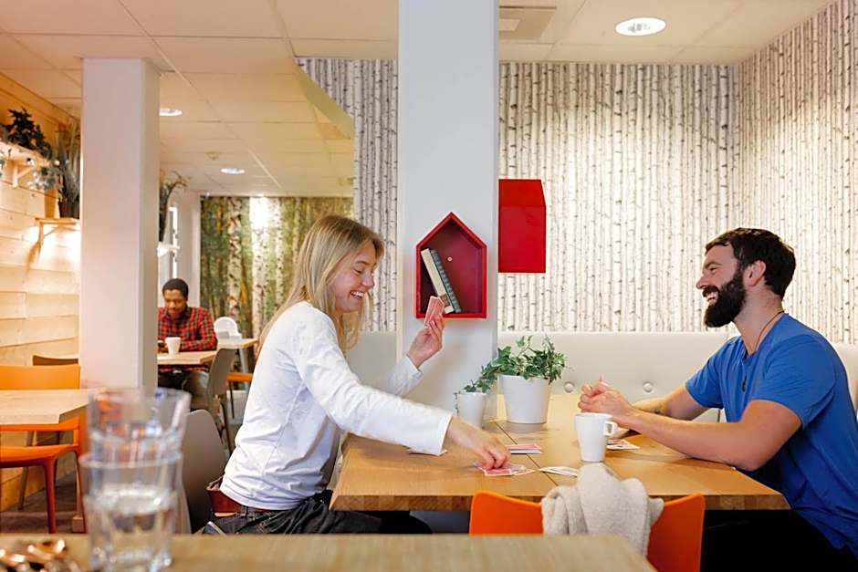 Slottsskogens Hostel