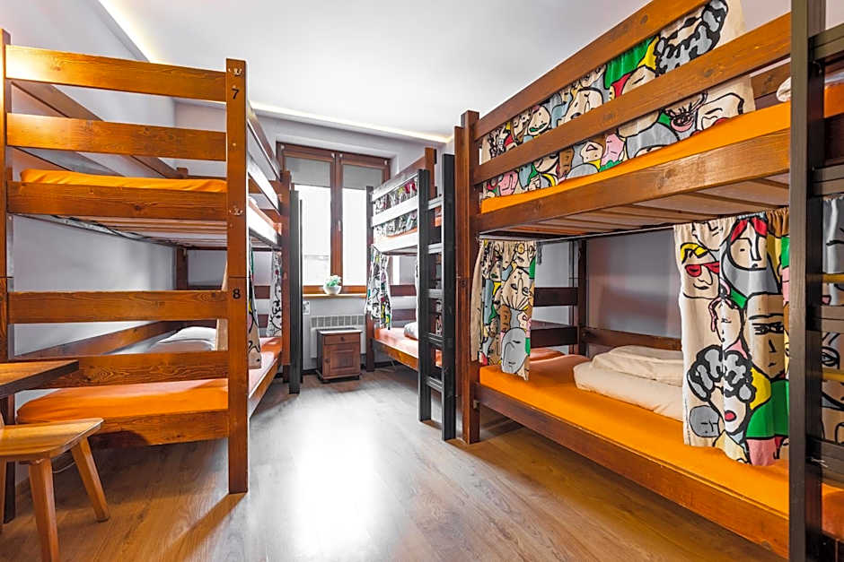 Top Hostel Pokoje Gościnne