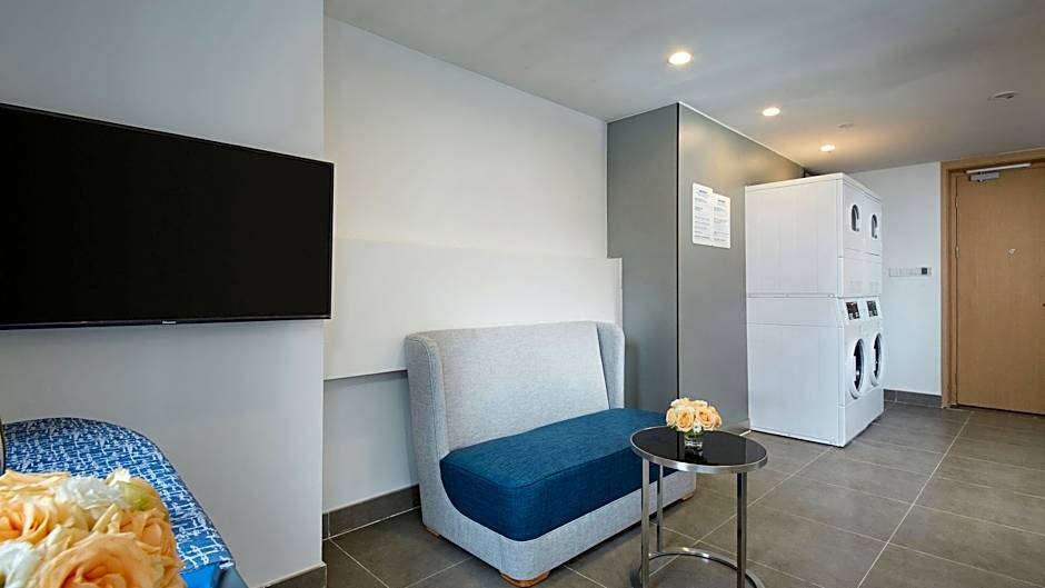 Holiday Inn Express Qingdao West Coast By IHG