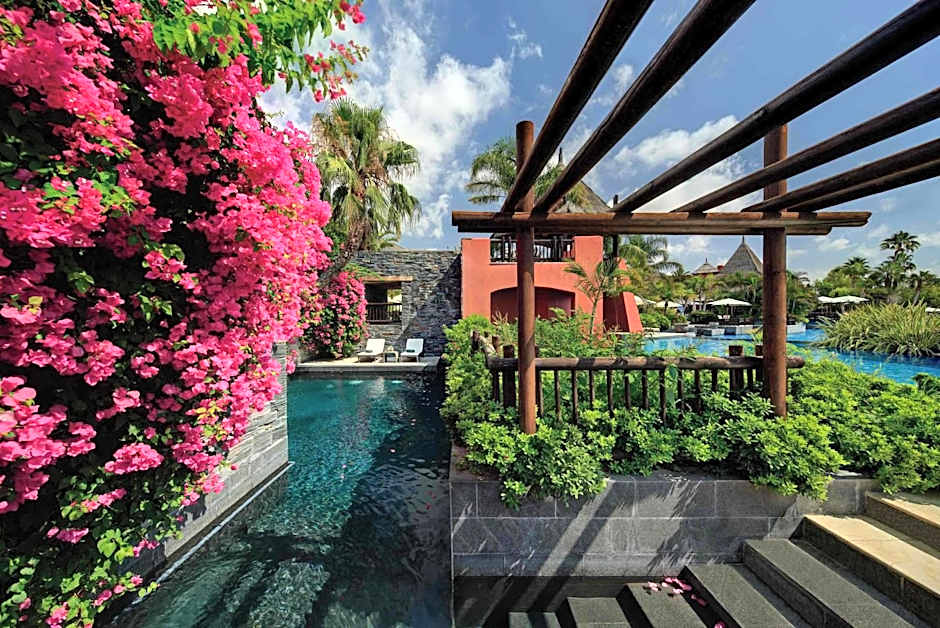 Asia Gardens Hotel & Thai Spa, a Royal Hideaway Hotel