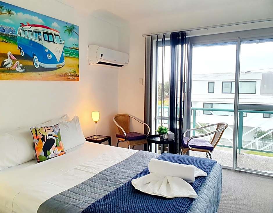 Oceanside Hawks Nest