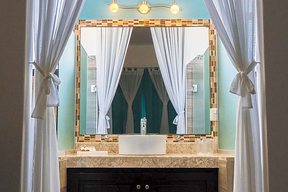 Posada Mariposa Boutique Hotel - 5th Avenue