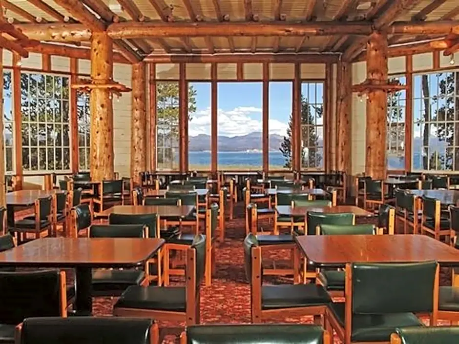 Lake Lodge Cabins