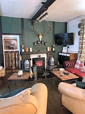 Craighlaw Historic Rooms Guest Lounge Drinks Cabinet Complimentary Light Breakfast