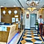 Grand Square Hotel