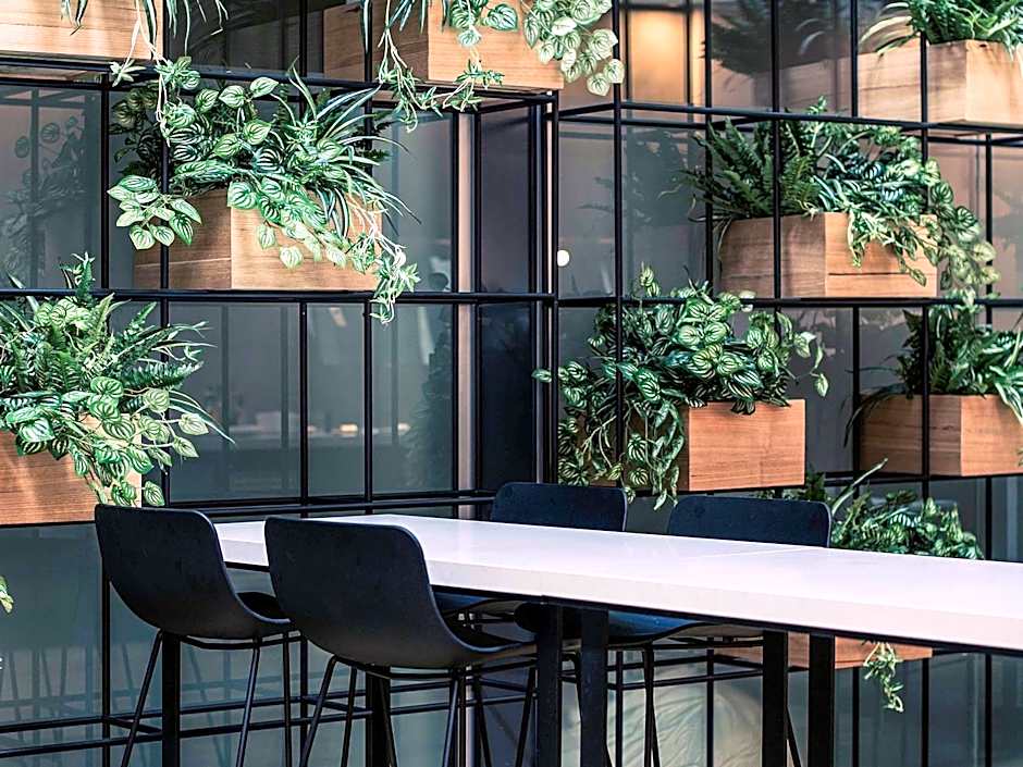 Mercure Melbourne Therry Street