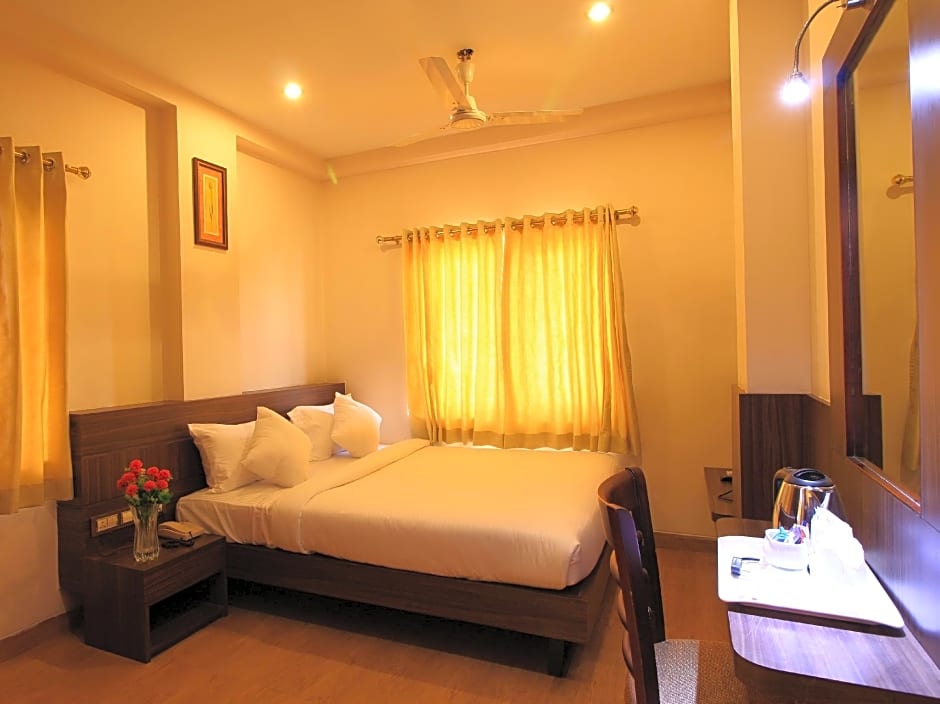 Rajdarbar Hotel & Banquets