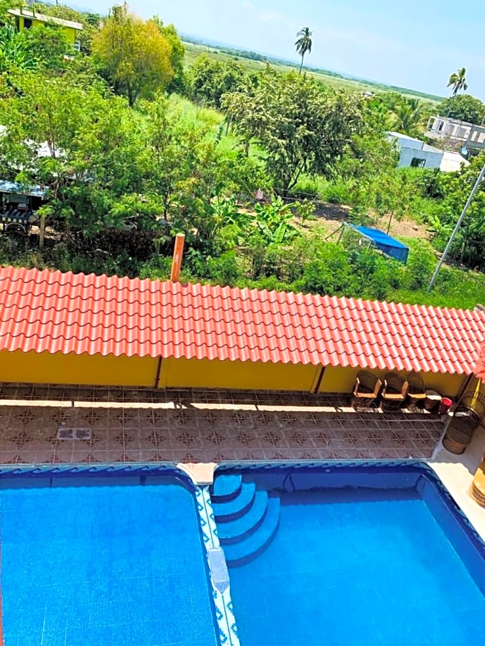 Hotel Sociedad y Maristas