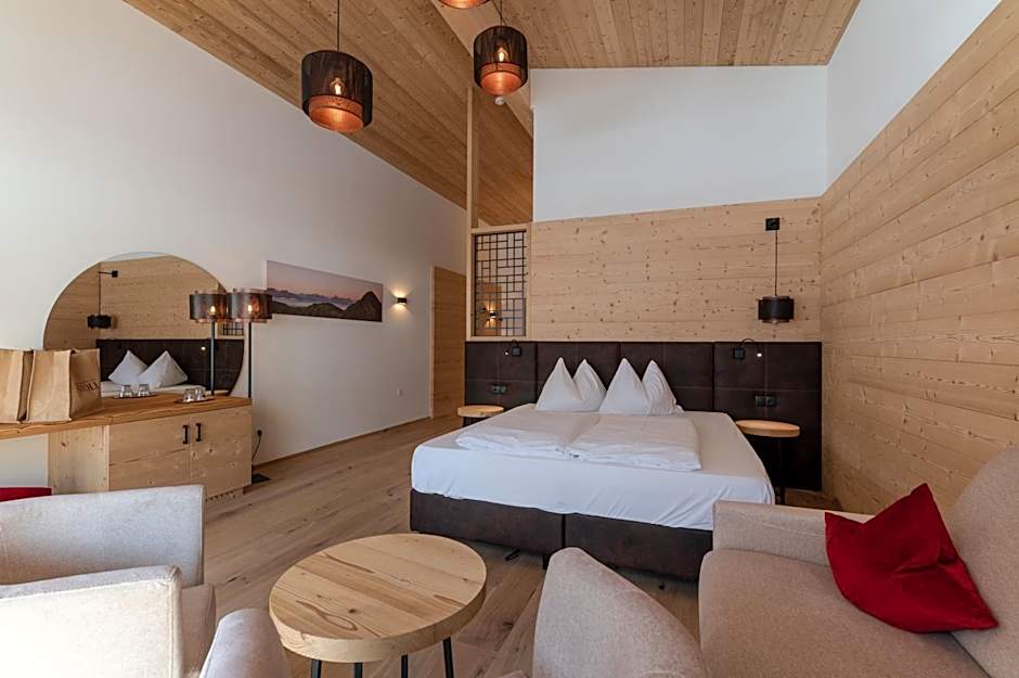 Alpine Nature Hotel Stoll