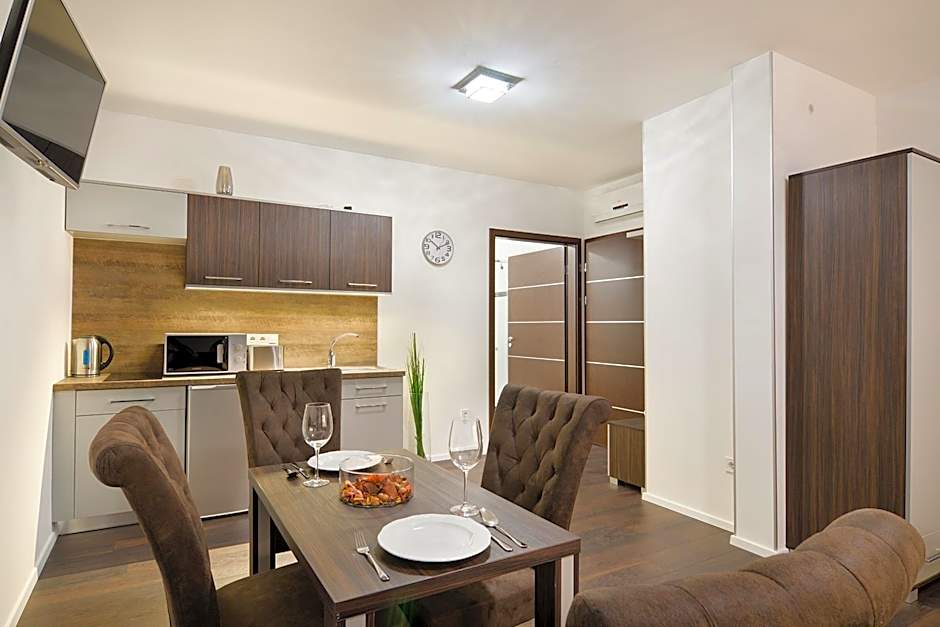 Paulay Downtown Apartments