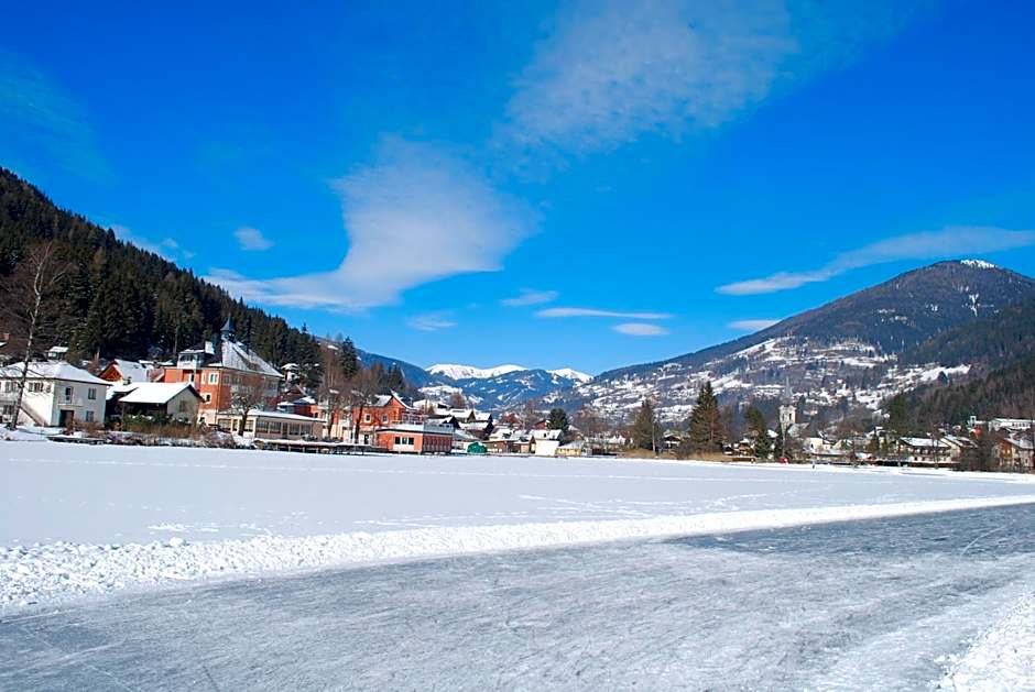 Strandhotel Burgstaller