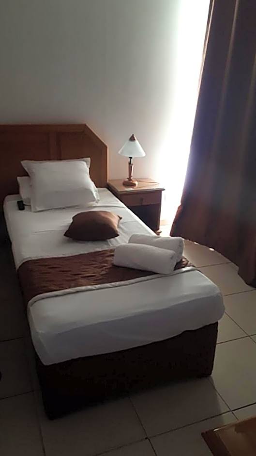 HOTEL EL BIAR