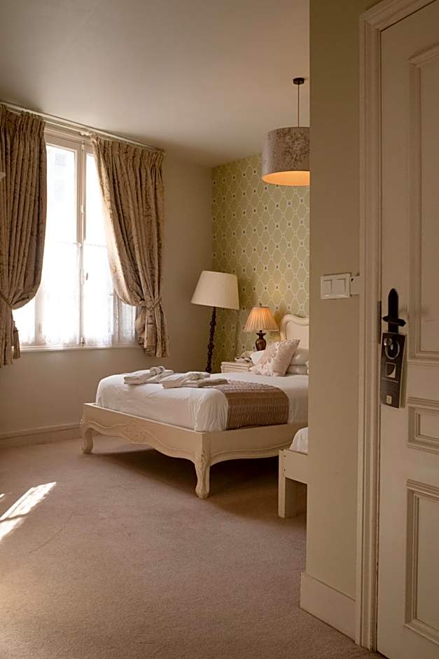 Logis Hotel De France