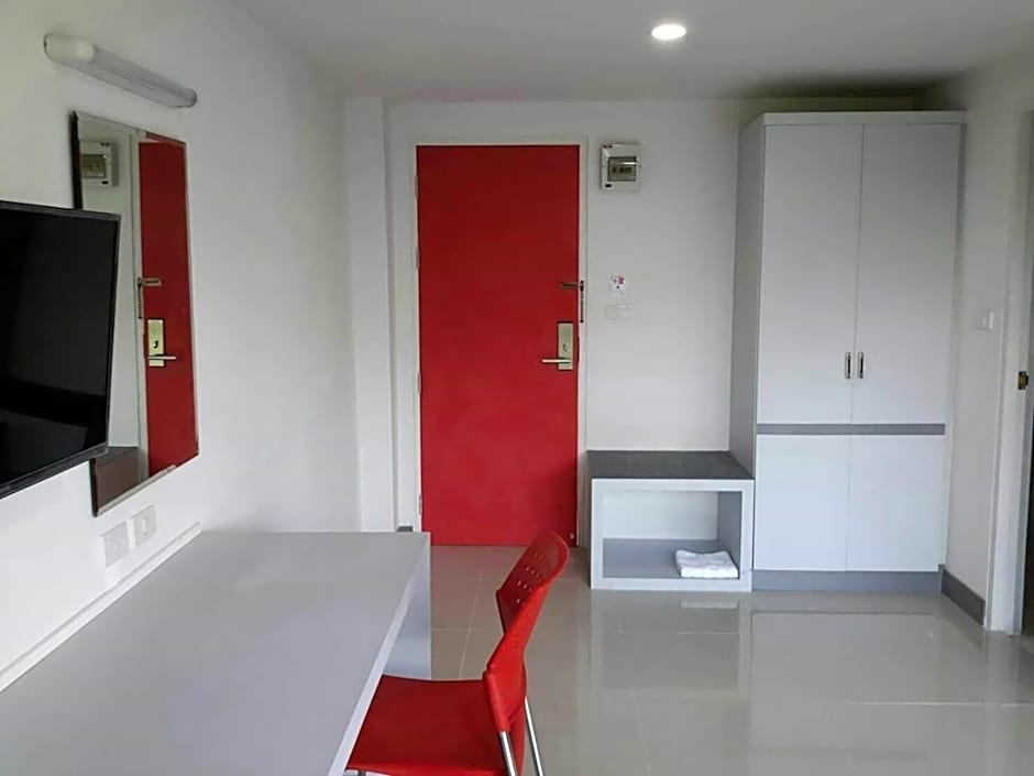 Sakura Budget Hotel