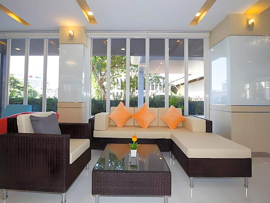 The Ozone Boutique Hotel