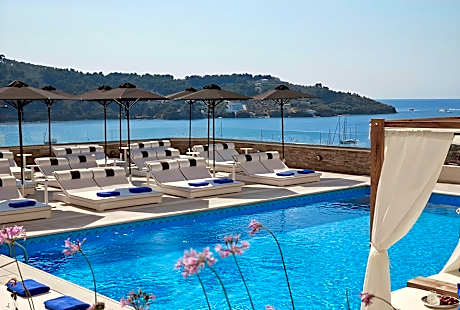 Skiathos Luxury Living