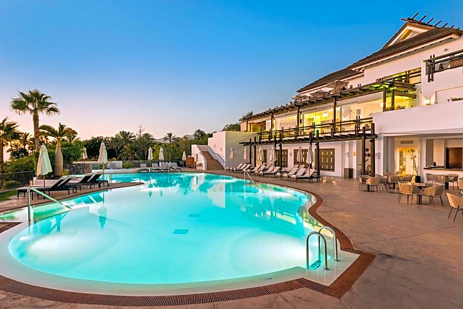 Las Terrazas de Abama Suites