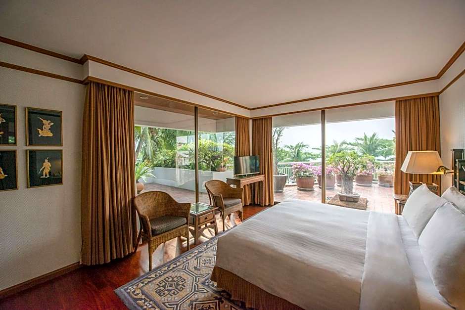 Photo 1 of 6 of Presidential Suite