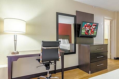 Two Room Suite with Two Double Beds Smoke Free