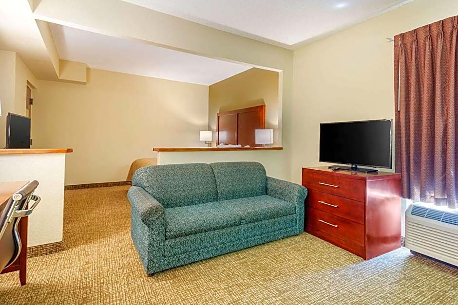 Quality Inn & Suites Olde Town