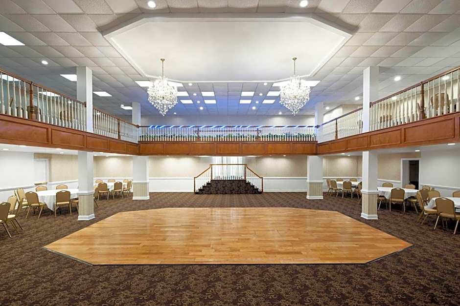 Village Inn Clemmons/Winston Salem, Trademark by Wyndham