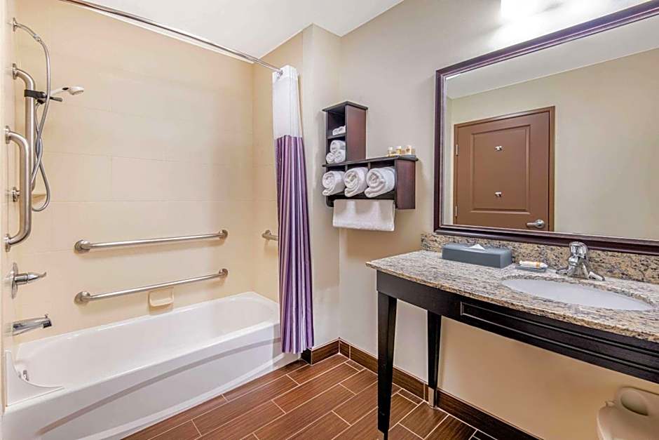 La Quinta Inn & Suites by Wyndham Clinton Historic Route 66