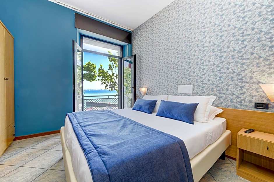 Hotel Aurora