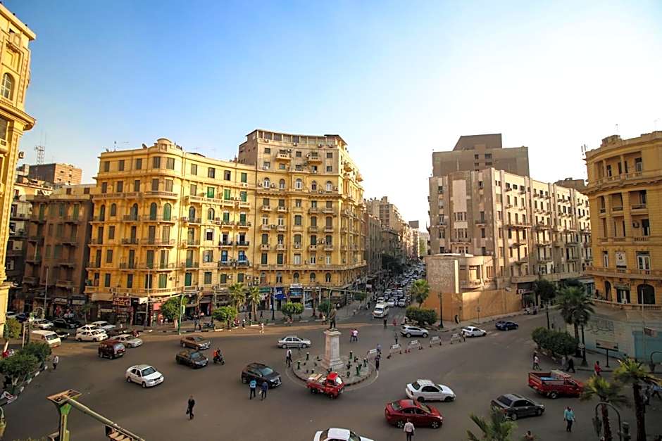 Miramar Talaat Harb Square