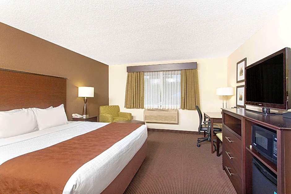 AmericInn by Wyndham Rhinelander