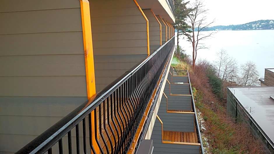 Anchor Inn and Suites