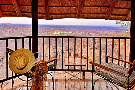 Waterhole Facing Rooms