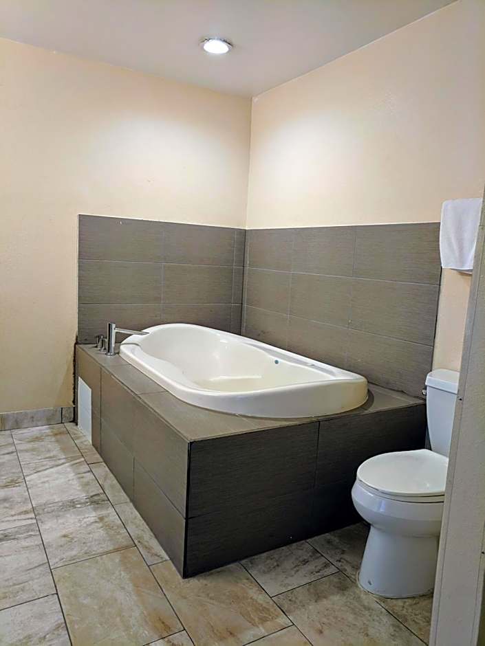 Days Inn by Wyndham San Antonio Interstate Hwy 35 North