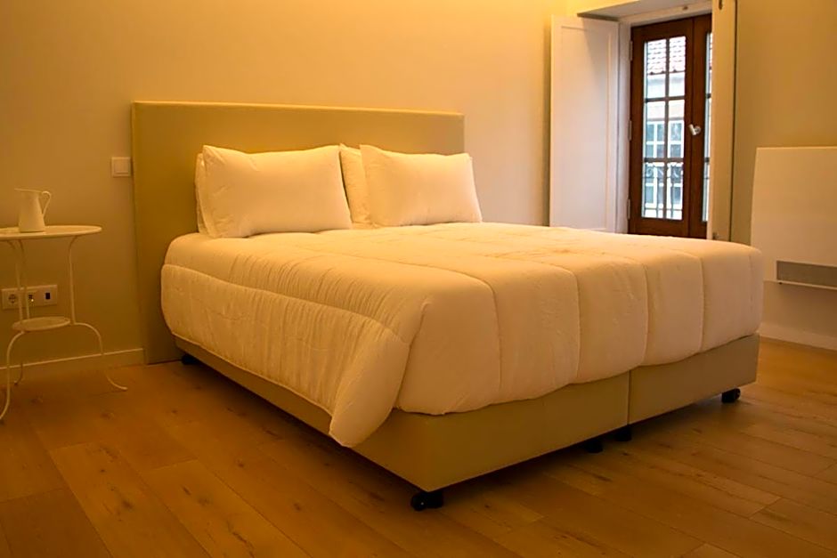 Feira Hostel & Suites