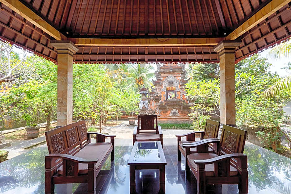 Tebluess Guesthouse Gianyar RedPartner