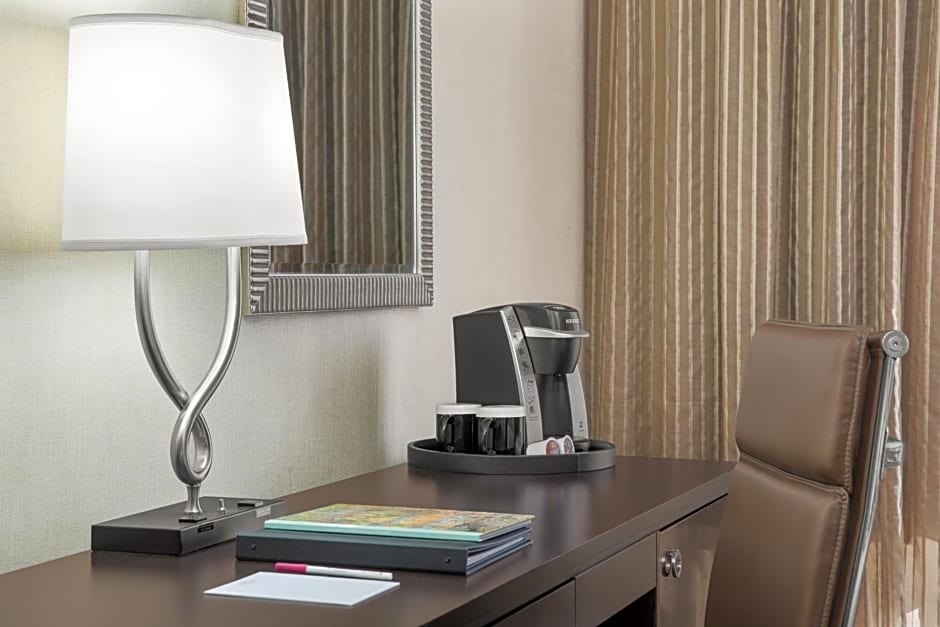 Crowne Plaza Greenville, an IHG Hotel