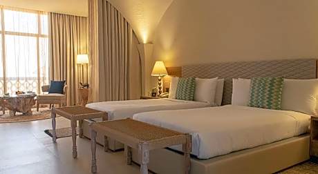 Liwa Hotel