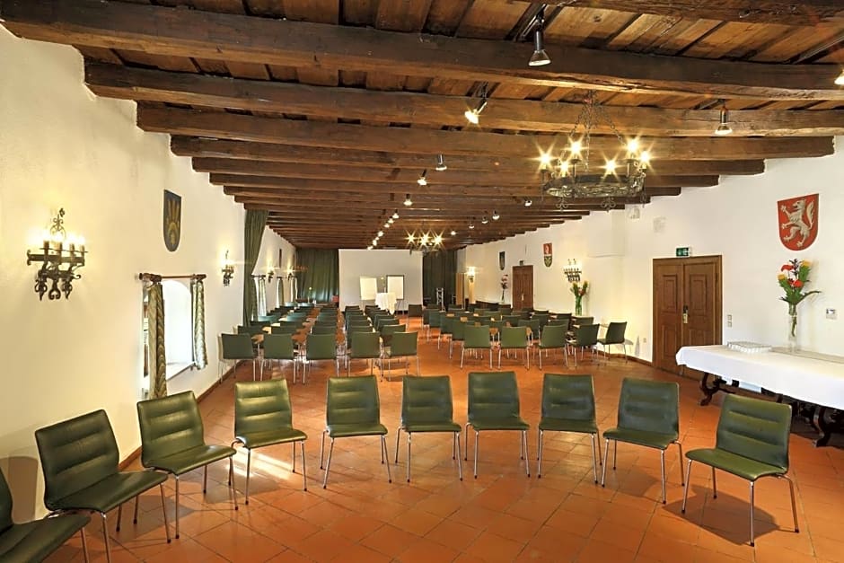 Hotel Schloss Weikersdorf