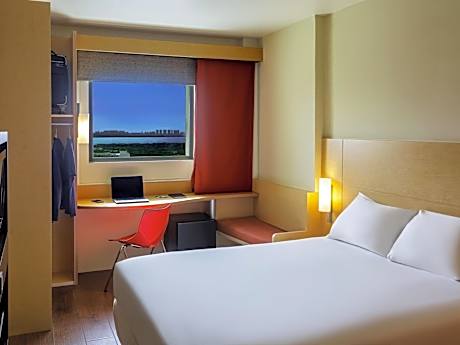 Double Room with Lagoon View