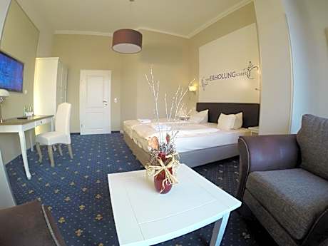 Large Double Room